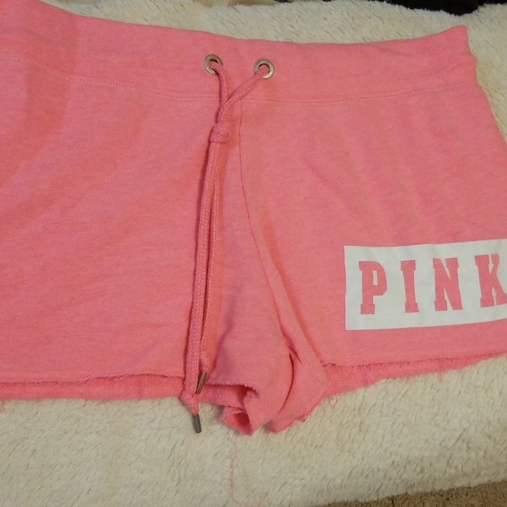 pink shorts, small